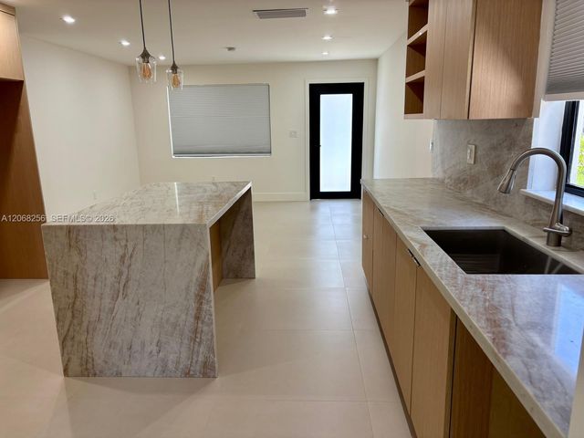 10821 SW 63rd Street, Miami, FL 33173