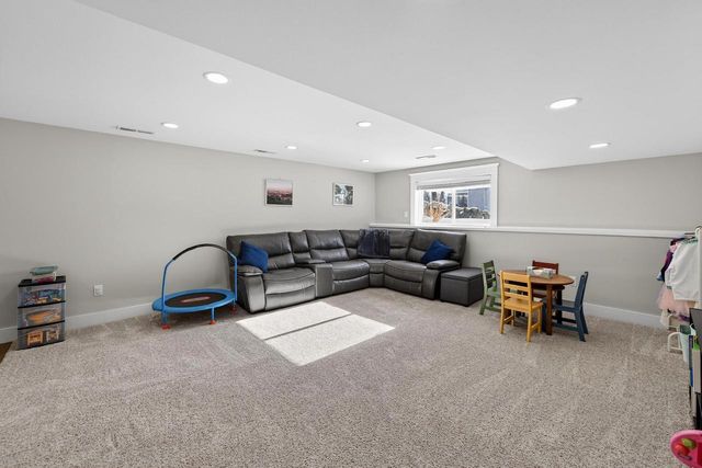 7571 Heather Knoll Lane, Verona, WI 53593