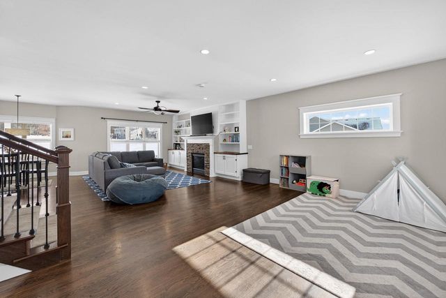 7571 Heather Knoll Lane, Verona, WI 53593