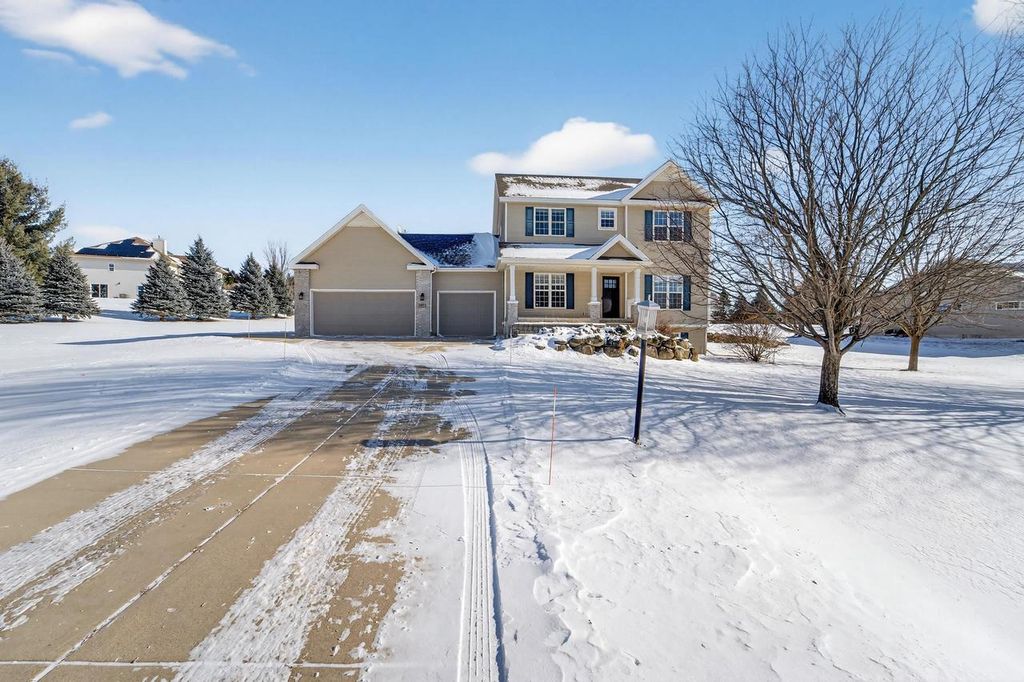 7571 Heather Knoll Lane, Verona, WI 53593