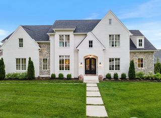 1845 Traditions Cir, Brentwood, TN 37027
