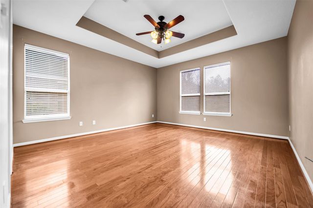 951 Fife Drive, Conroe, TX 77301