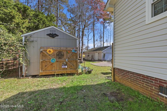 190 Beachwood Drive NW, Calabash, NC 28467