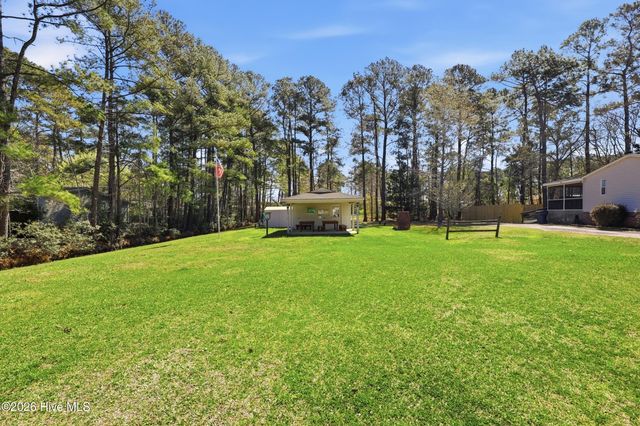 190 Beachwood Drive NW, Calabash, NC 28467