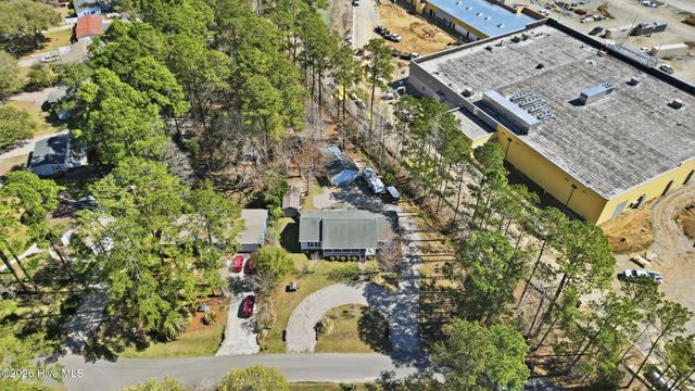 190 Beachwood Drive NW, Calabash, NC 28467