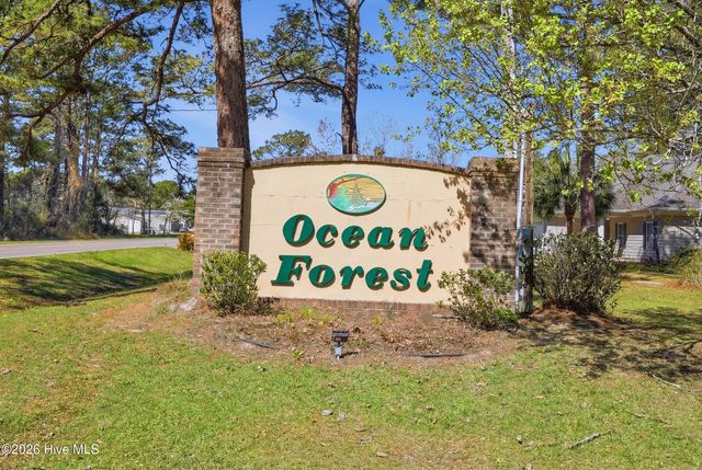 190 Beachwood Drive NW, Calabash, NC 28467