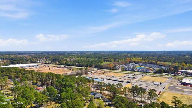 190 Beachwood Drive NW, Calabash, NC 28467