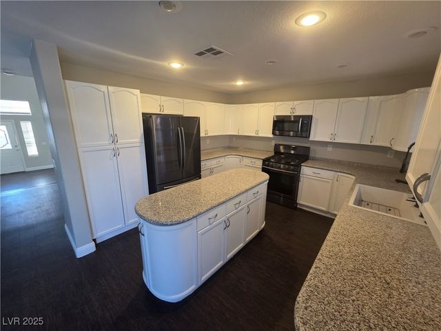 4638 Ashington Street, Las Vegas, NV 89147