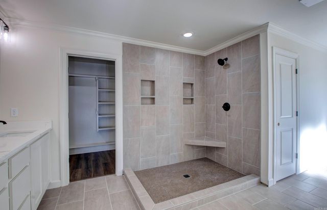 520 Corondelet Lane, Maumelle, AR 72113