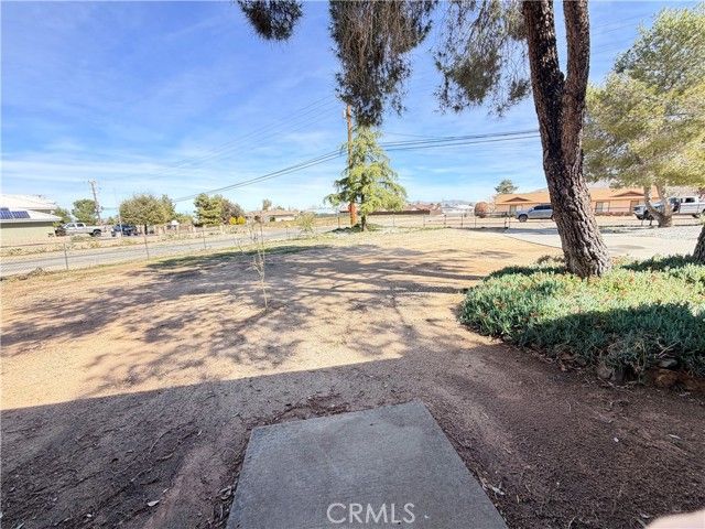 7576 Peach Avenue, Hesperia, CA 92345