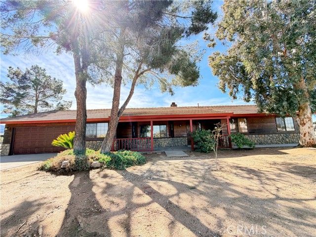 7576 Peach Avenue, Hesperia, CA 92345