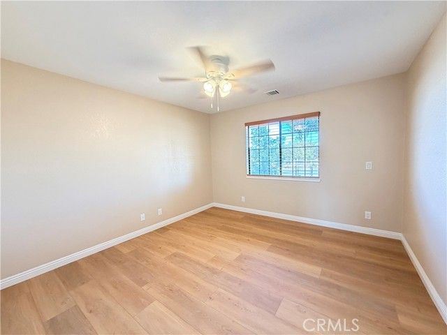 7576 Peach Avenue, Hesperia, CA 92345