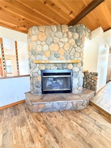 7576 Peach Avenue, Hesperia, CA 92345