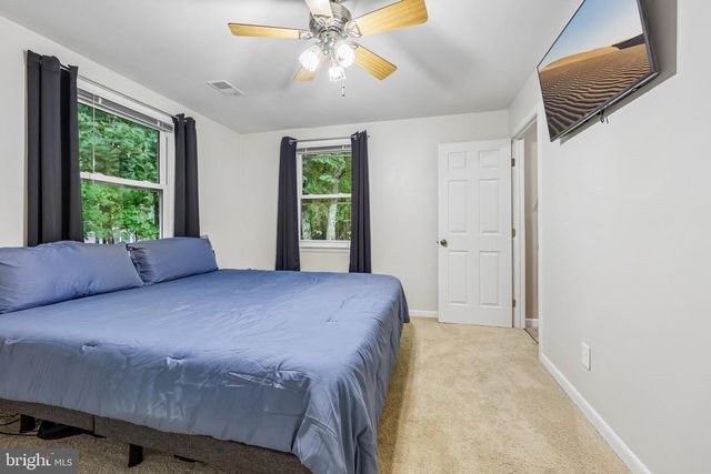 5250 DAPPLE LN, Warrenton, VA 20187