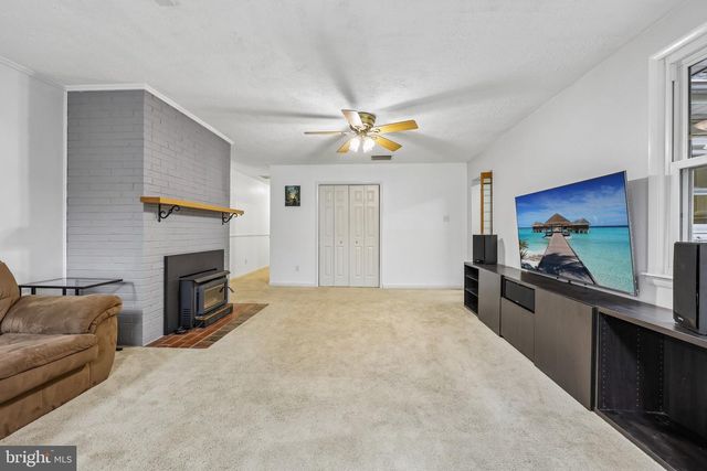 5250 DAPPLE LN, Warrenton, VA 20187