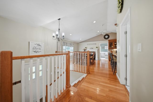 50 Langholm Drive, Nashua, NH 03062