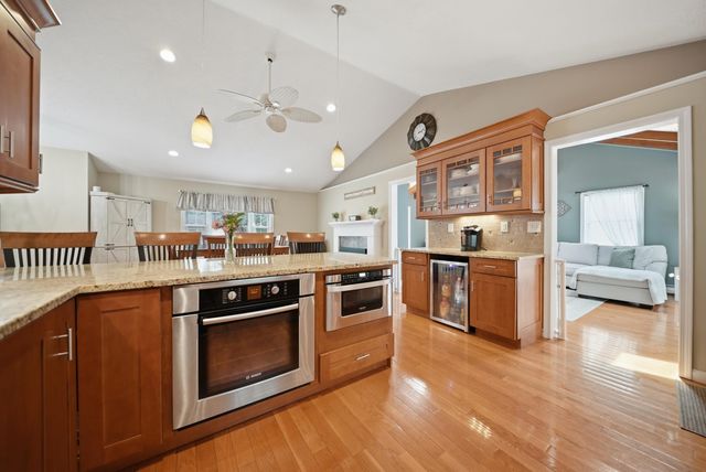 50 Langholm Drive, Nashua, NH 03062