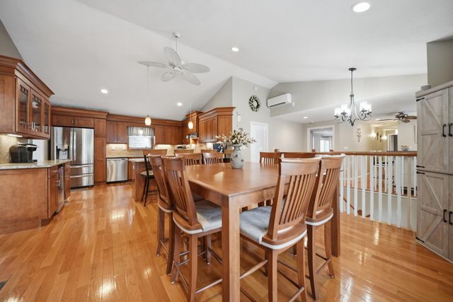 50 Langholm Drive, Nashua, NH 03062