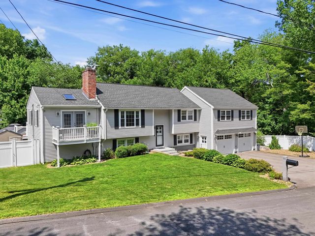 50 Langholm Drive, Nashua, NH 03062