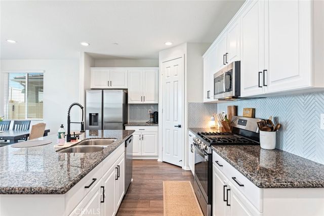 2838 Forestrun Ct, Hemet, CA 92543