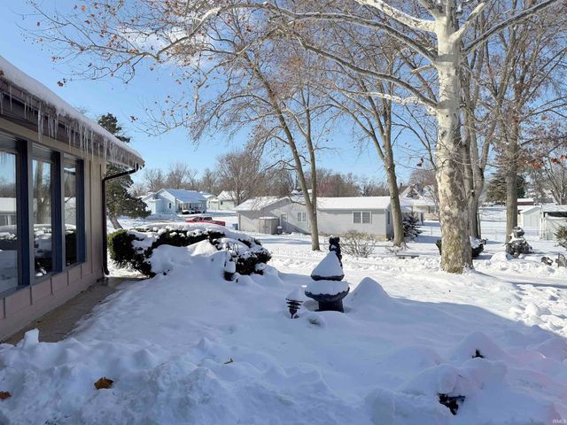 527 E Jefferson Street, Columbia City, IN 46725