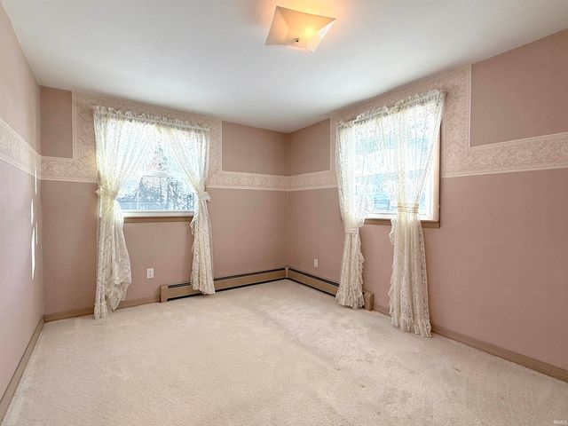 527 E Jefferson Street, Columbia City, IN 46725