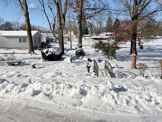 527 E Jefferson Street, Columbia City, IN 46725