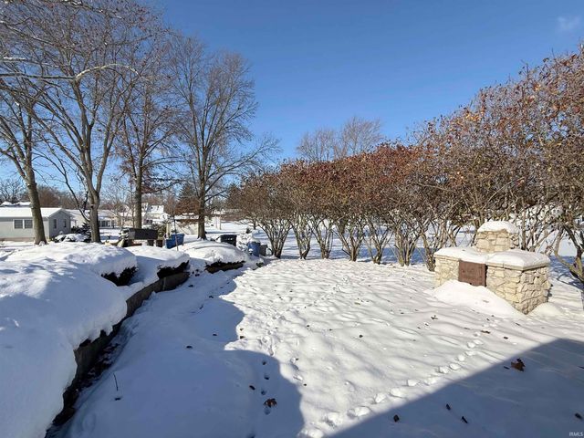 527 E Jefferson Street, Columbia City, IN 46725