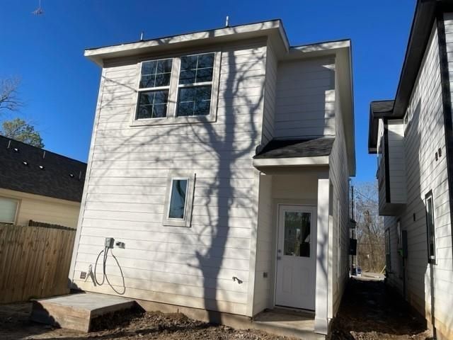 326 Connecticut Street, Houston, TX 77029