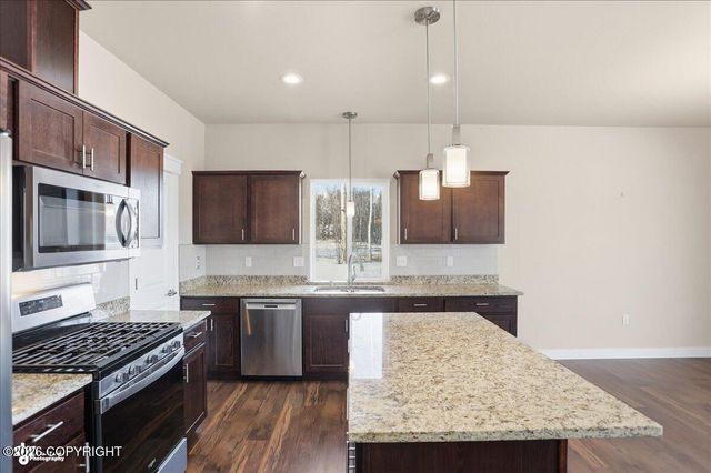 5754 E Pamela Drive, Wasilla, AK 99654