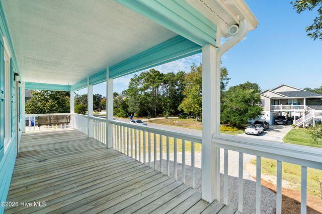 228 NE 52nd Street, Oak Island, NC 28465