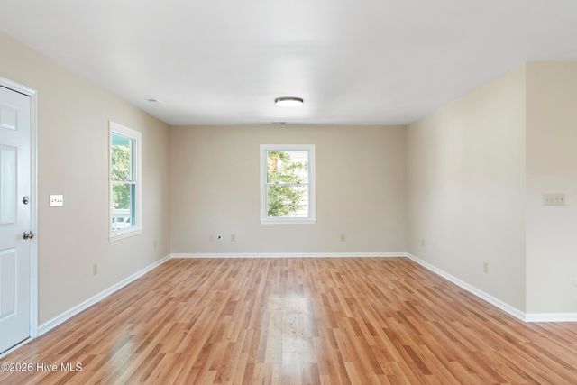 228 NE 52nd Street, Oak Island, NC 28465