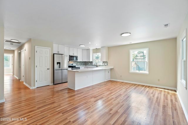 228 NE 52nd Street, Oak Island, NC 28465