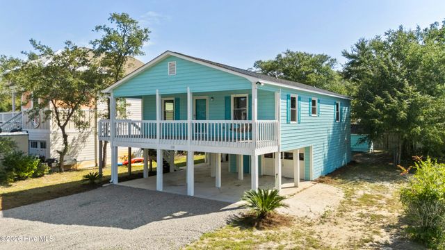 228 NE 52nd Street, Oak Island, NC 28465