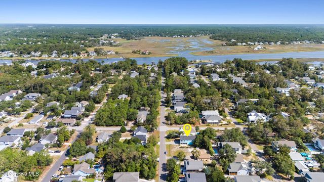 228 NE 52nd Street, Oak Island, NC 28465
