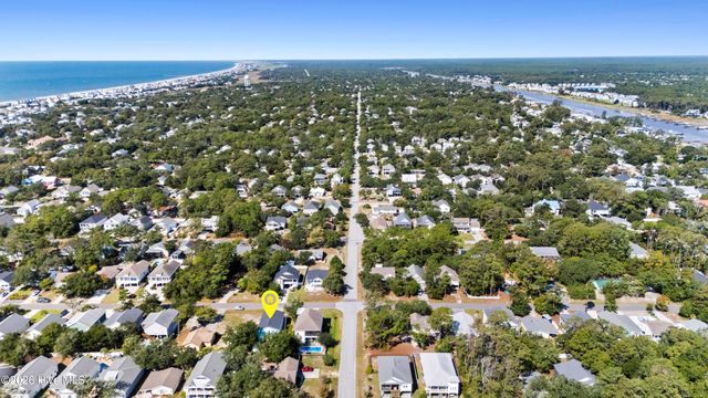 228 NE 52nd Street, Oak Island, NC 28465