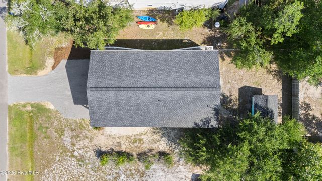228 NE 52nd Street, Oak Island, NC 28465