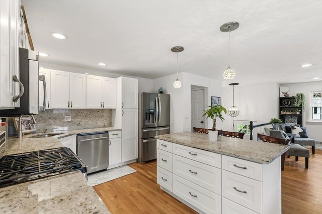 15 Fuller Rd, Middleton, MA 01949