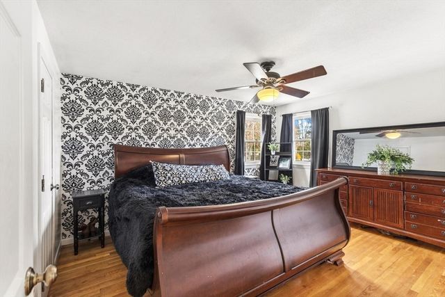 15 Fuller Rd, Middleton, MA 01949