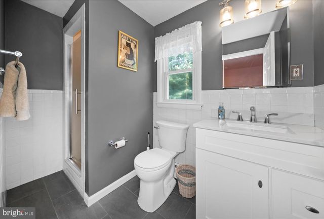 1 OAK RD, Elkton, MD 21921