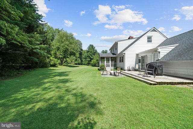 1 OAK RD, Elkton, MD 21921
