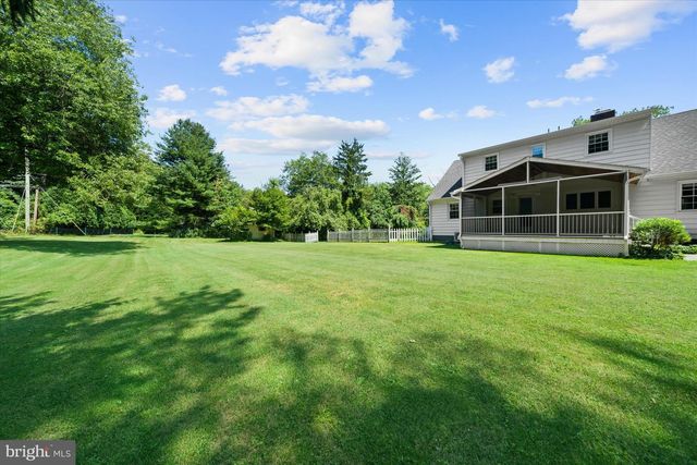 1 OAK RD, Elkton, MD 21921