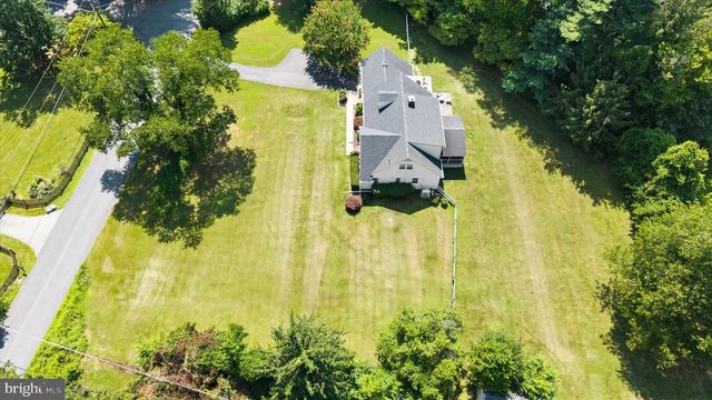 1 OAK RD, Elkton, MD 21921
