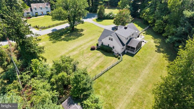 1 OAK RD, Elkton, MD 21921