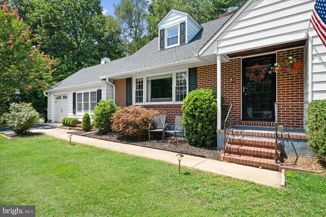 1 OAK RD, Elkton, MD 21921
