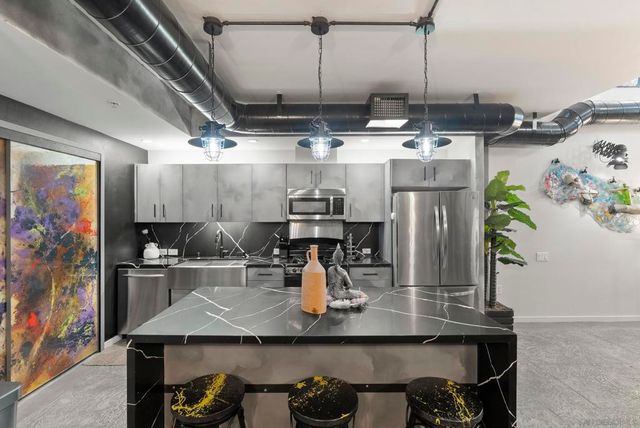 350 11Th Ave 134, San Diego, CA 92101