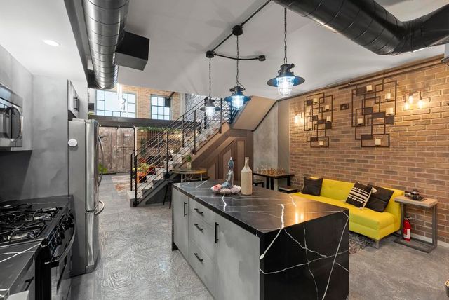 350 11Th Ave 134, San Diego, CA 92101