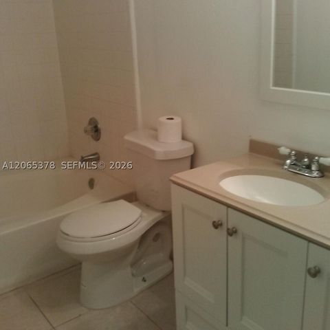 10441 SW 156th Ct 427, Miami, FL 33196