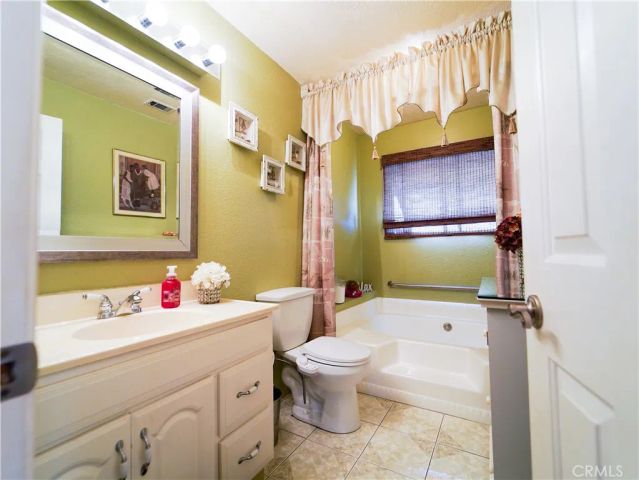 326 E I Street, Ontario, CA 91764