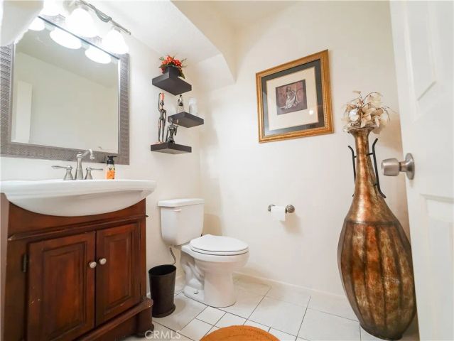 326 E I Street, Ontario, CA 91764